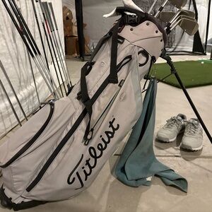 Titleist Players 4 Stand Bag Grey used (Bag Only)